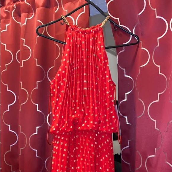 Danny Couture Dresses & Skirts - Red & Gold chain collar dress